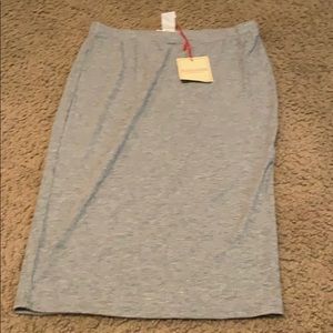 Grey pencil skirt